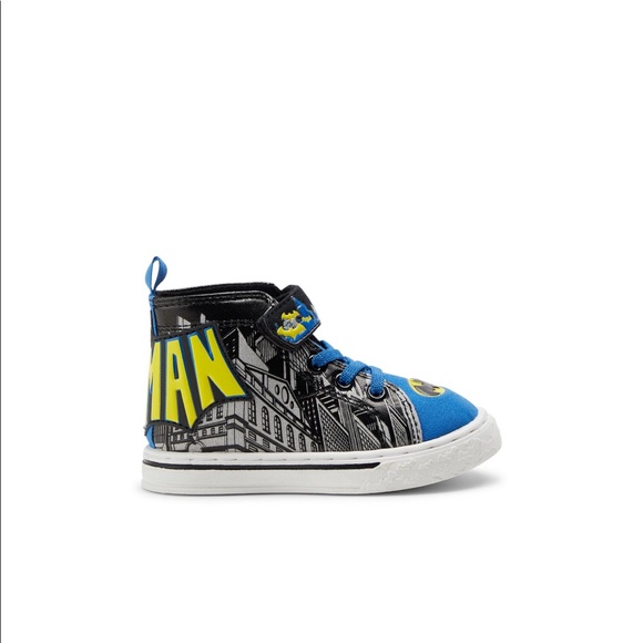 Batman Logo Casual High-Top Sneaker (Toddler Boys) - Picture 7 of 12